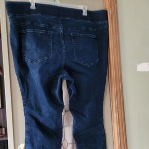 Old Navy Rockstar Super Skinny Jegging Size 28
